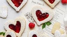 valentines day desserts - linzer cookies