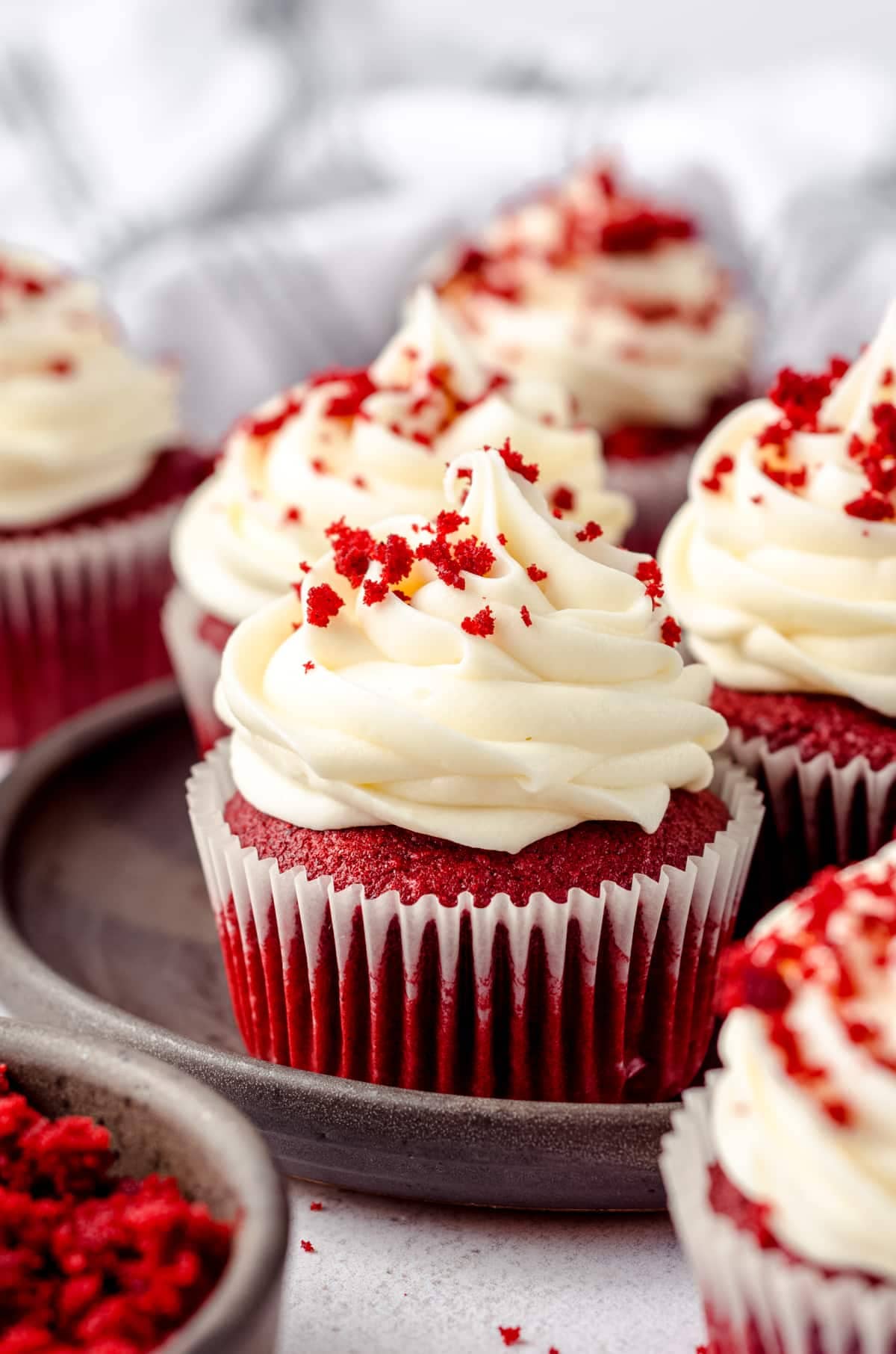 valentines day desserts - red velvet cupcakes 2