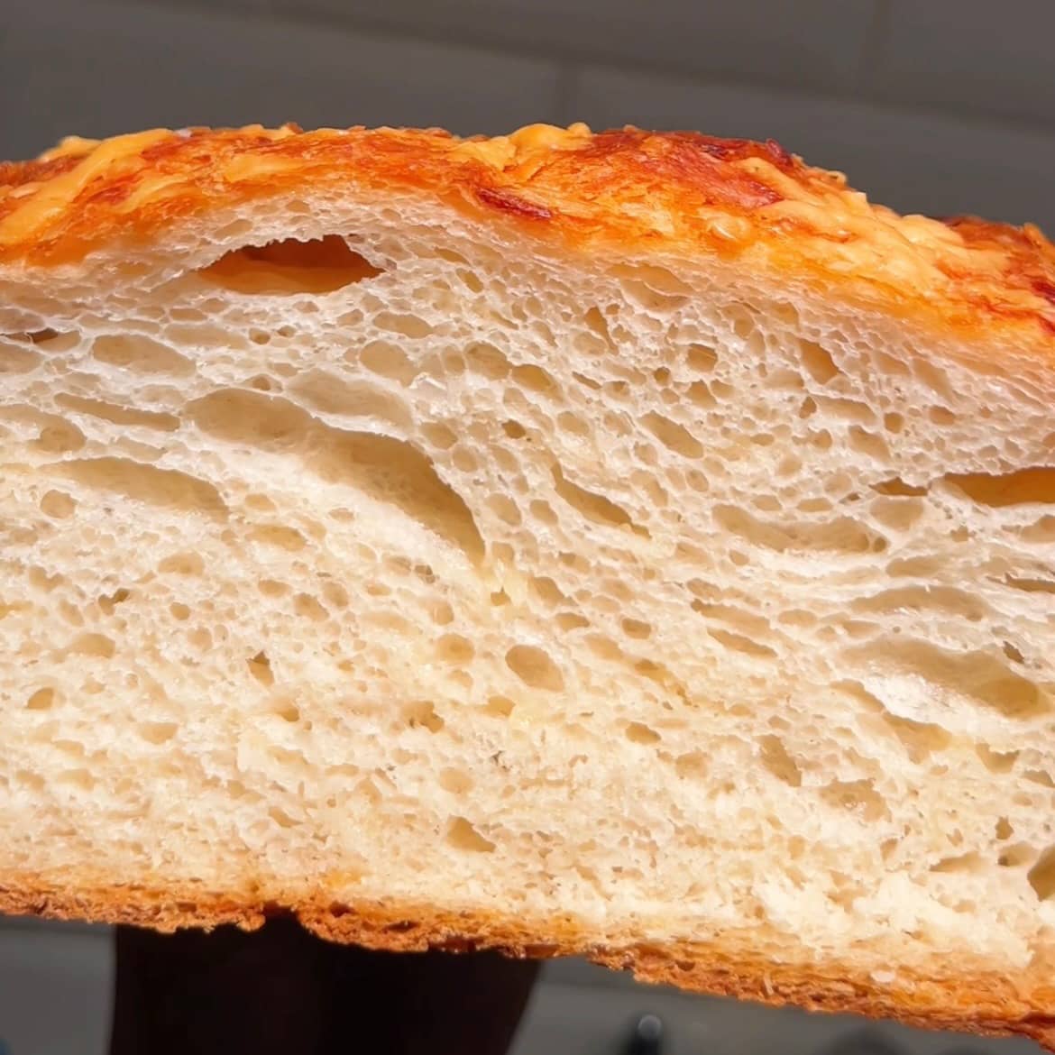 Asiago Cheese Bread – no-knead bread recipe